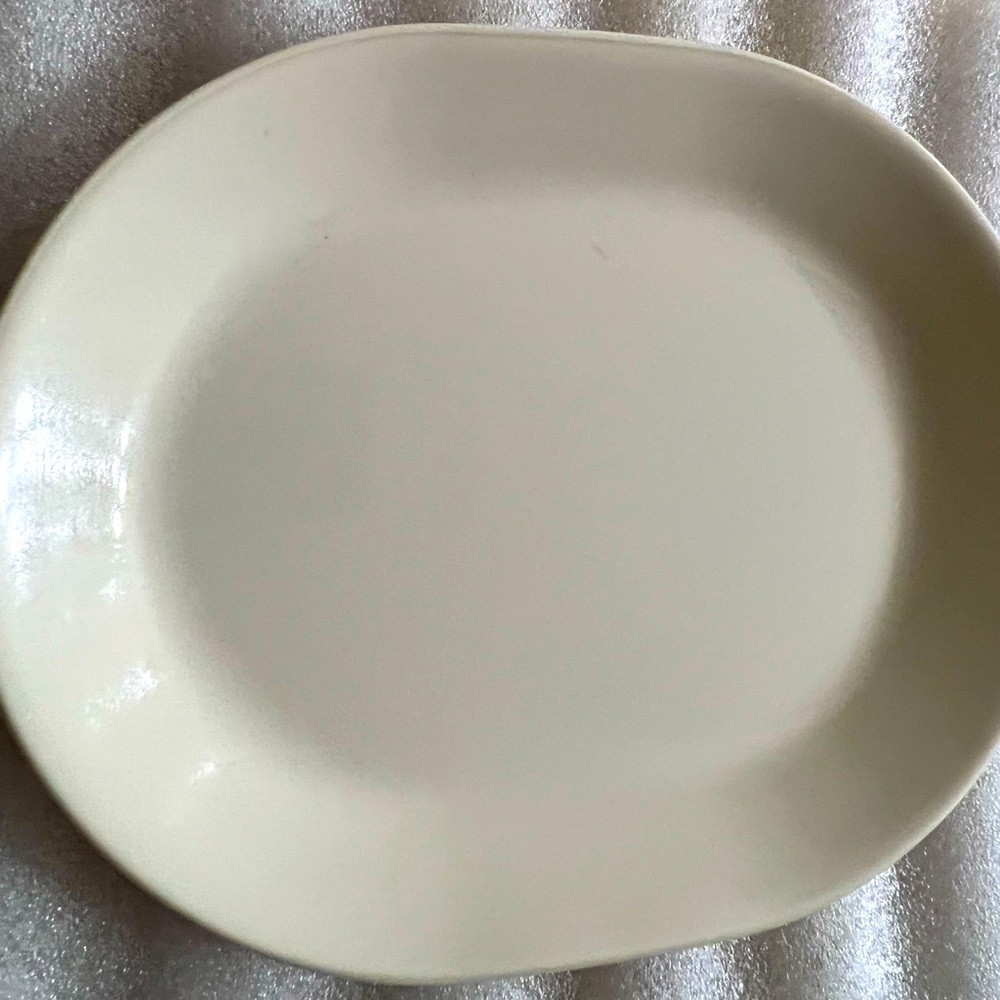 Corelle Beige Platter Oval 12” Long x 10” Wide. Made in USA (A1537)